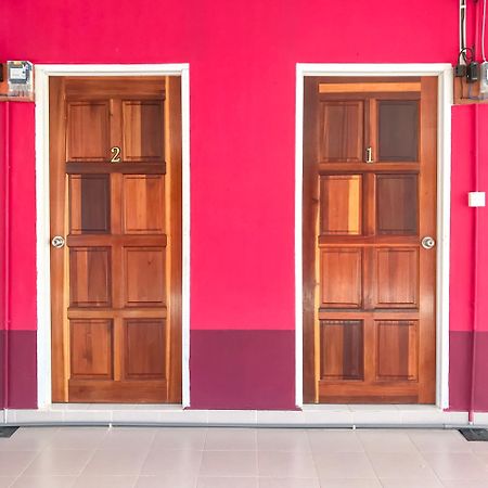 Rayyan'S Roomstay Pantai Kok Dış mekan fotoğraf