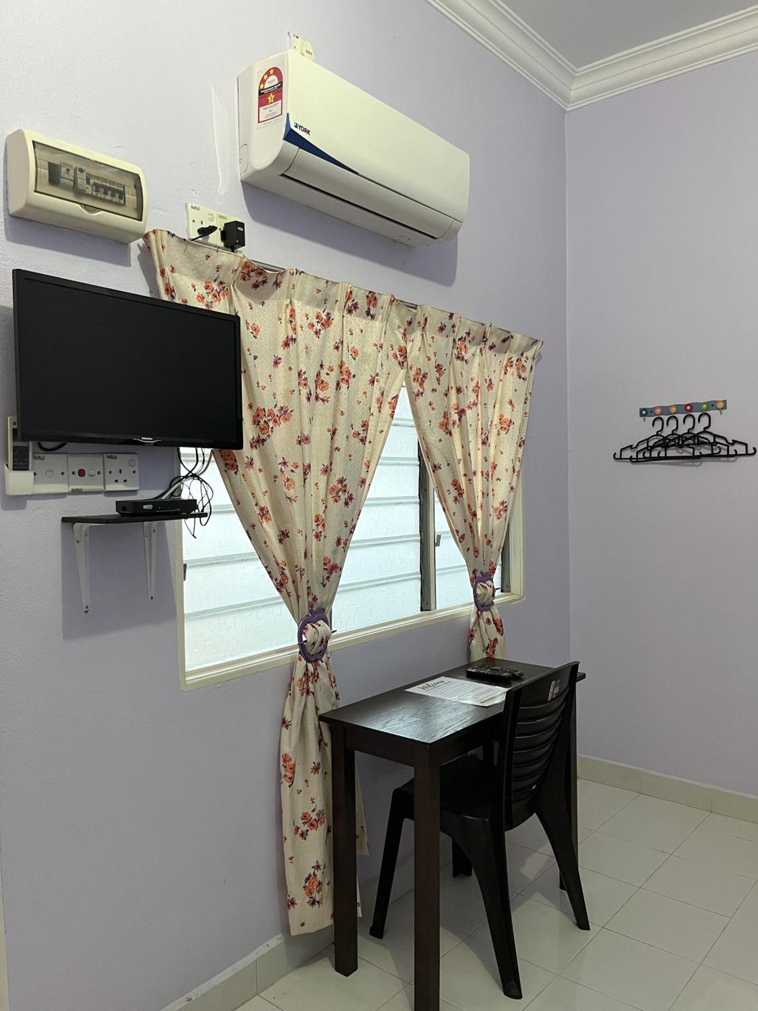 Rayyan'S Roomstay Pantai Kok Dış mekan fotoğraf